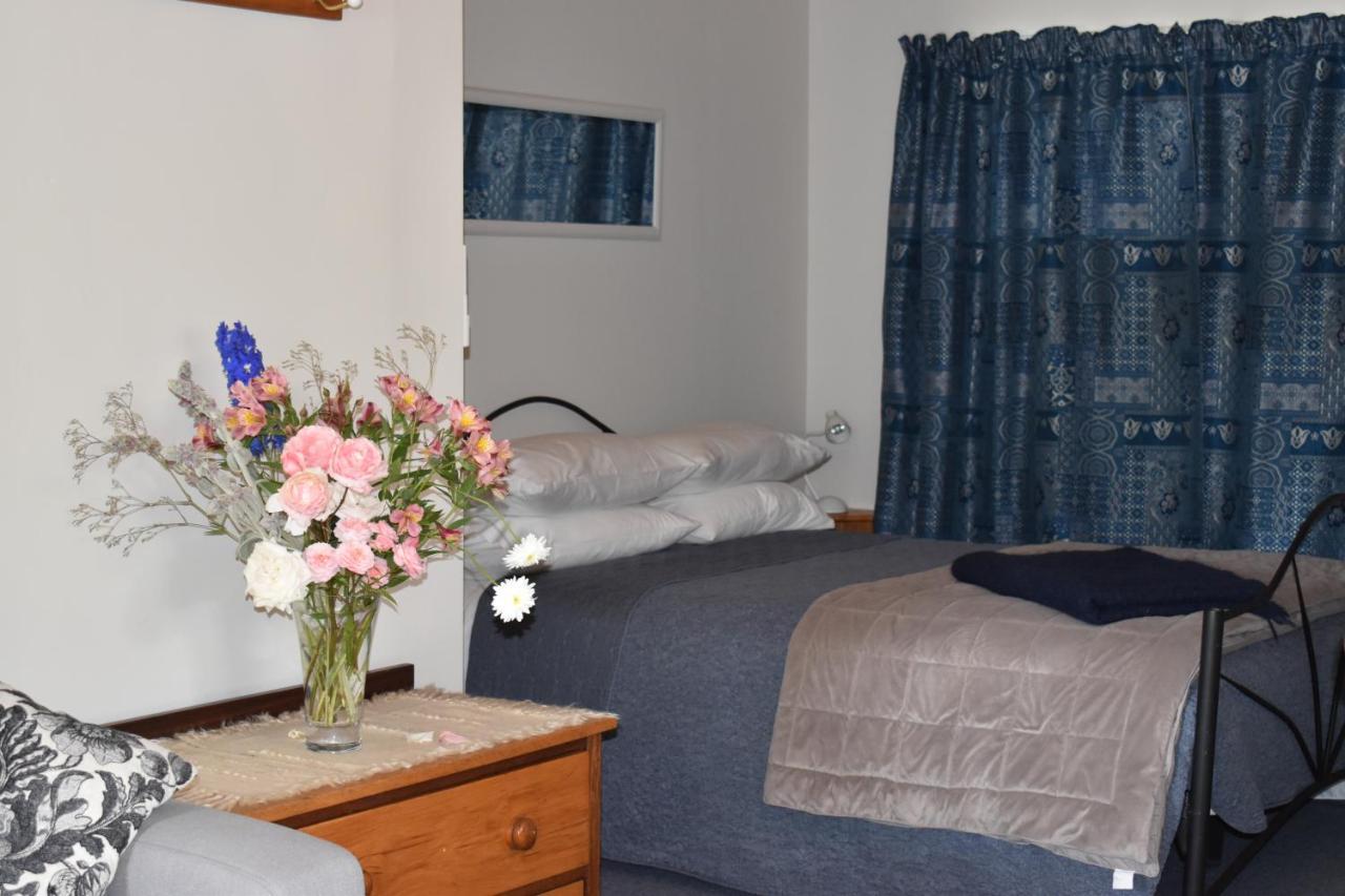 Olivista Bed and Breakfast Masterton Eksteriør billede