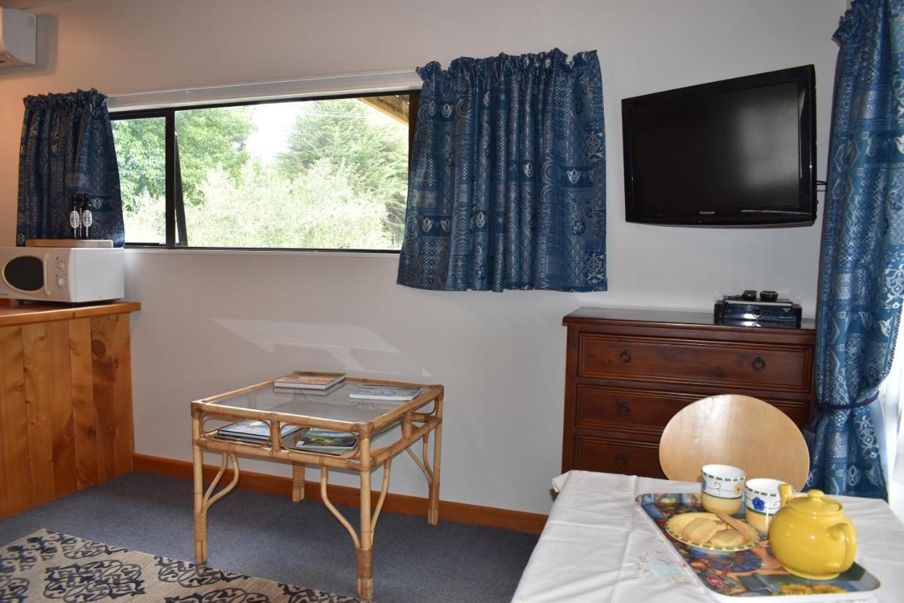 Olivista Bed and Breakfast Masterton Eksteriør billede